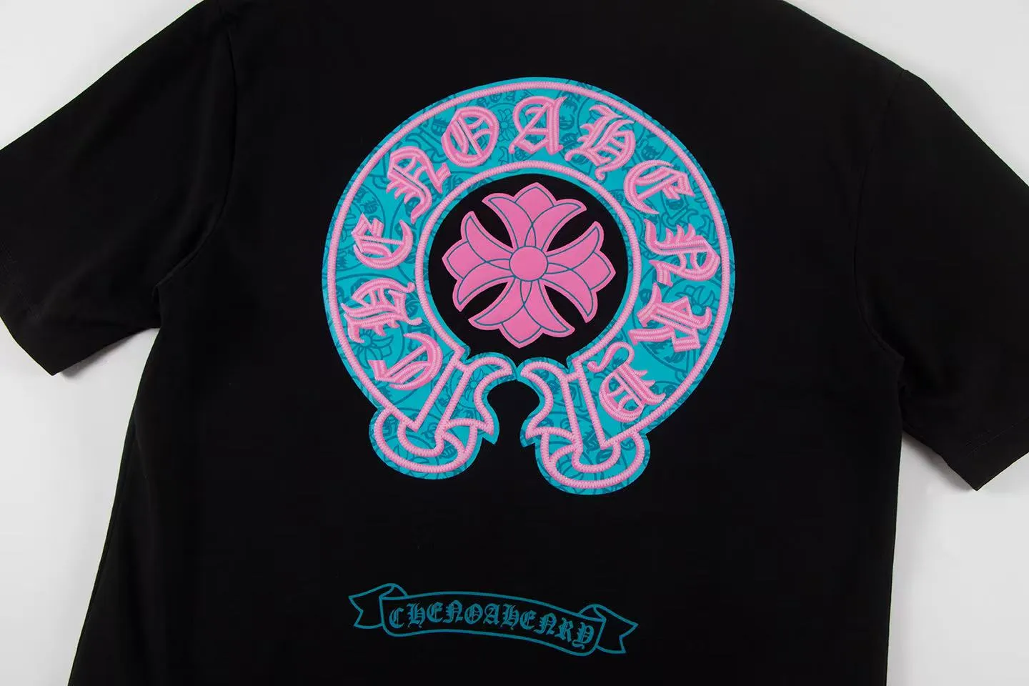 🅿️160 Style: 2025 new Croix Heart short-sleeved T-shirt Material: High version 300g double yarn combed cotton Size: S～XL Color: Black Style number: Z027